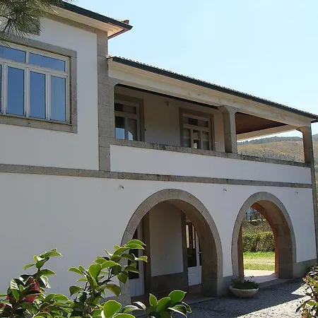 Casa De Figueiro *